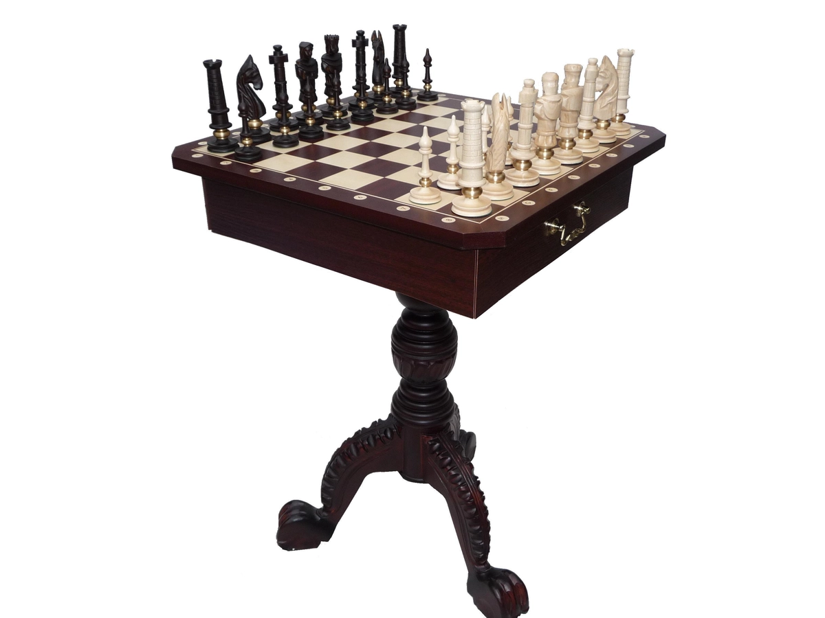 Wooden Chess Table