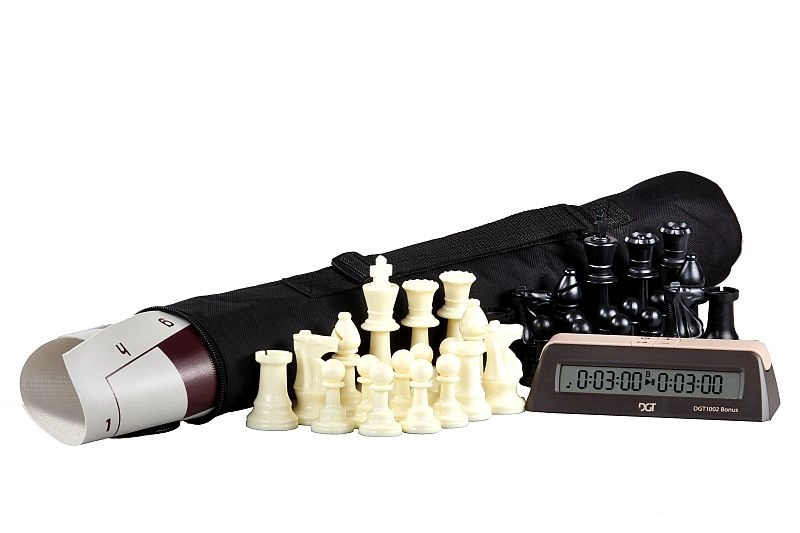 Club Chess Set