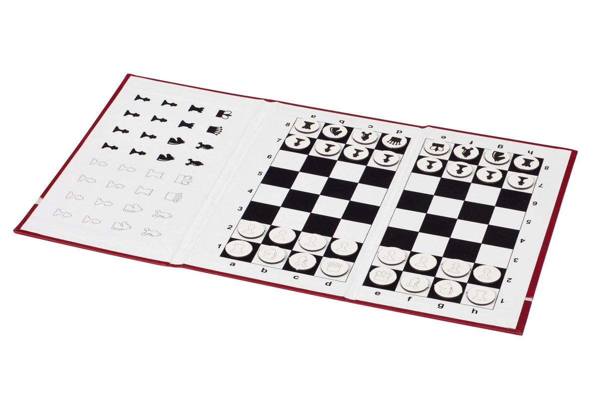 Magnetic Pocket Chess Set